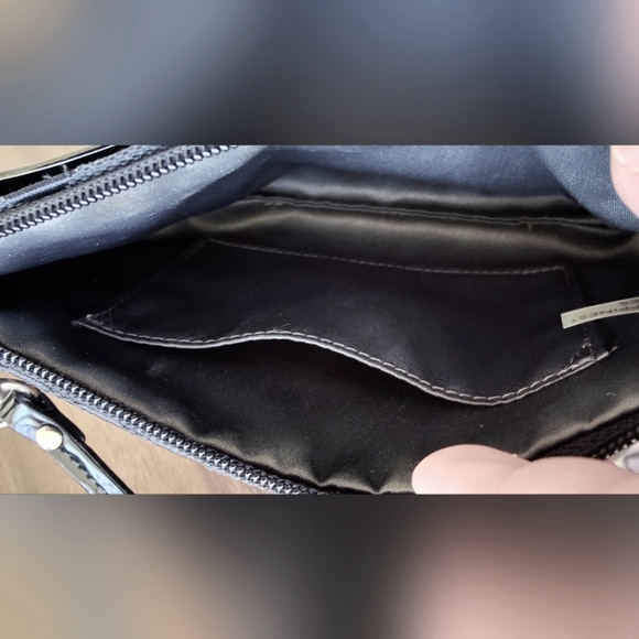 Coach Wristlet, Black - Picture 4 of 8